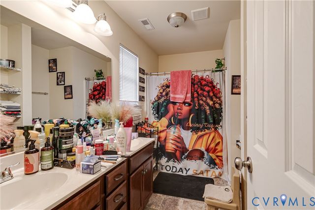 5073 Warwick Rd, Richmond, VA 23224