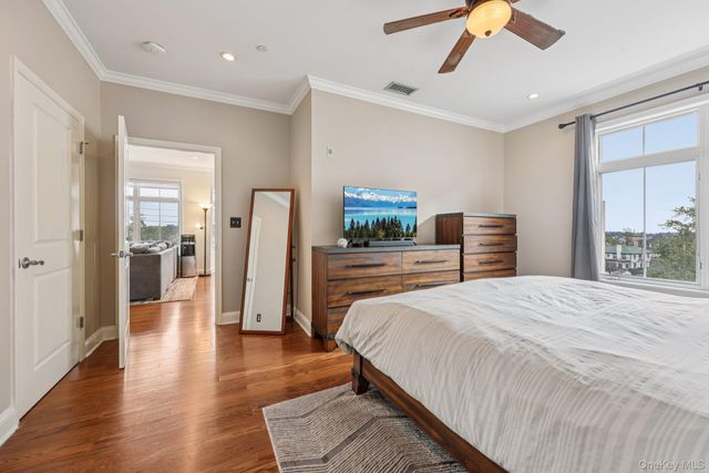 410 Westchester Avenue 202, Port Chester, NY 10573