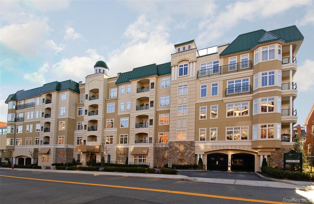 410 Westchester Avenue 202, Port Chester, NY 10573