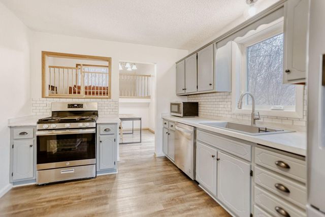 10895 Osage Street NW, Coon Rapids, MN 55433