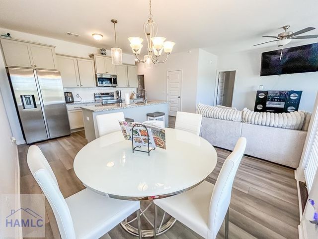 1667 Arnold Drive SE, Allenhurst, GA 31301