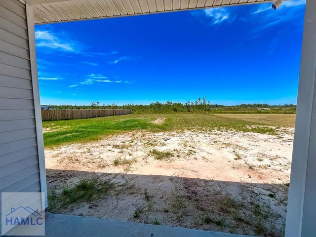 1667 Arnold Drive SE, Allenhurst, GA 31301