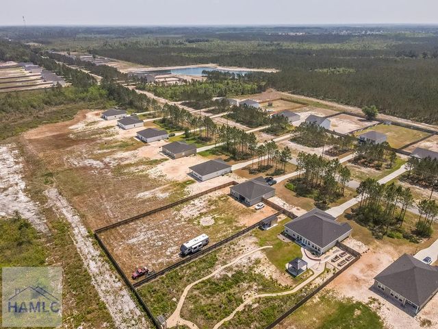 1667 Arnold Drive SE, Allenhurst, GA 31301
