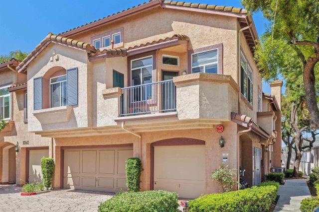 11362 Via Rancho San Diego J, El Cajon, CA 92019