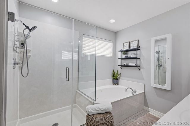 11206 S 276th East Avenue, Coweta, OK 74429