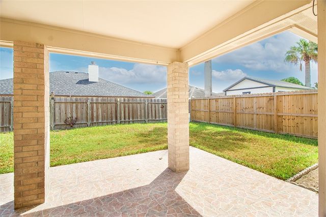 3110 La Rochelle Way, Corpus Christi, TX 78414