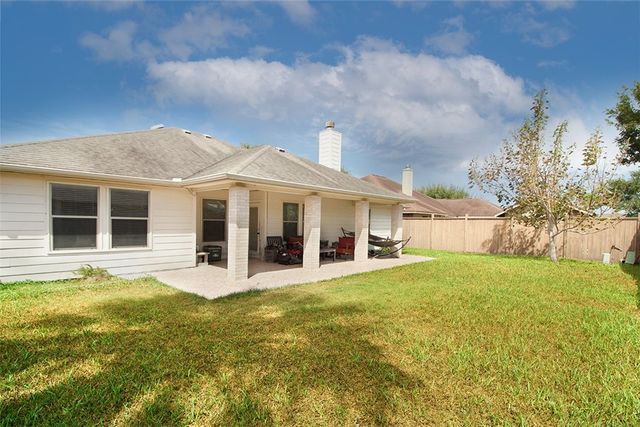 3110 La Rochelle Way, Corpus Christi, TX 78414