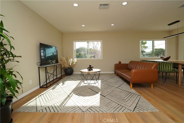6702 E El Progreso Street, Long Beach, CA 90815