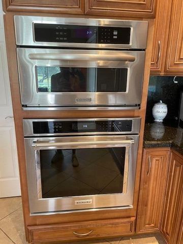 1618 SW Lexington Drive, Port St. Lucie, FL 34953