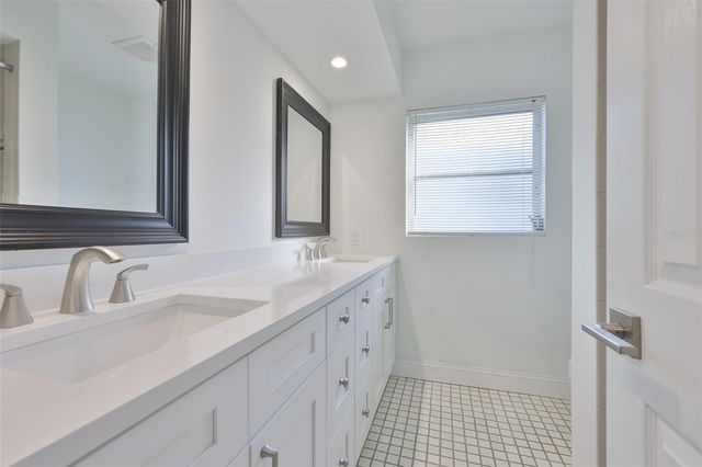 419 12TH AVENUE, Indian Rocks Beach, FL 33785