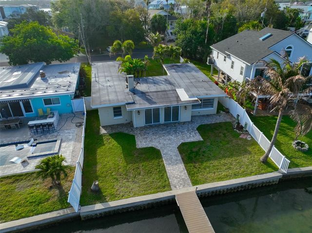 419 12TH AVENUE, Indian Rocks Beach, FL 33785