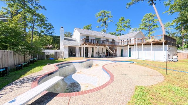 24206 Creekview Drive, Spring, TX 77389