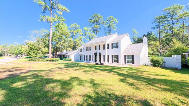 24206 Creekview Drive, Spring, TX 77389