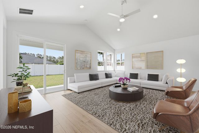 5 REINE Place, Palm Coast, FL 32164