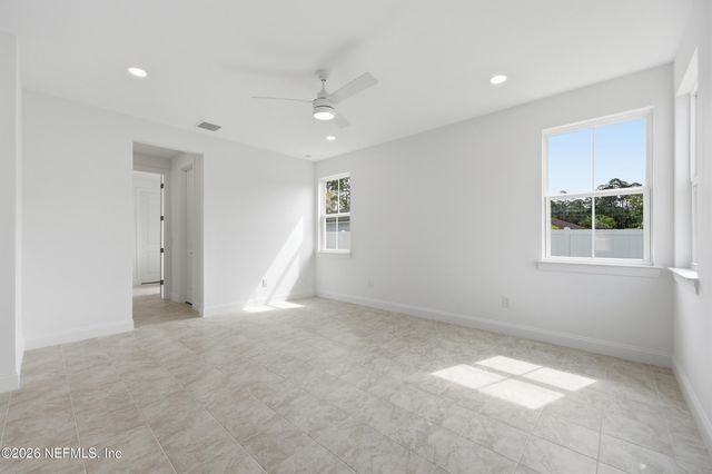 5 REINE Place, Palm Coast, FL 32164