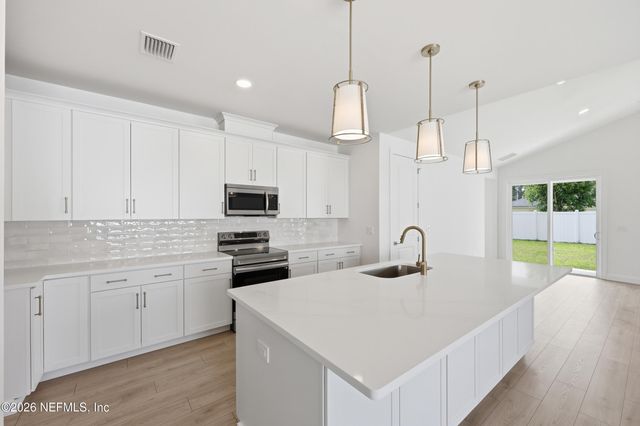 5 REINE Place, Palm Coast, FL 32164