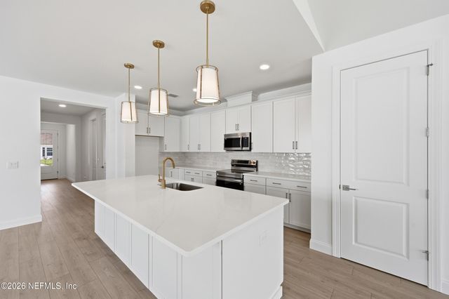 5 REINE Place, Palm Coast, FL 32164