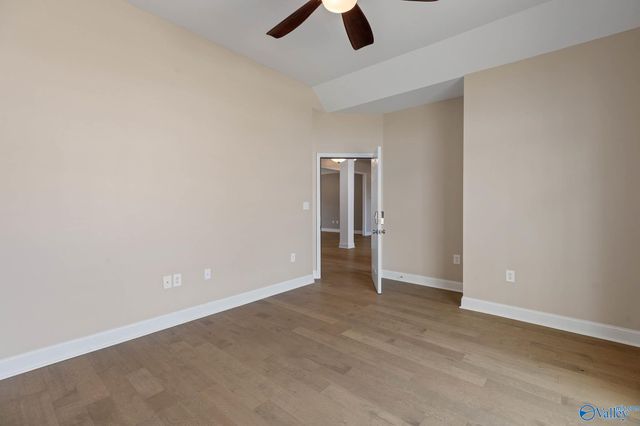 8510 Rolling Oaks Drive SE, Owens Cross Roads, AL 35763