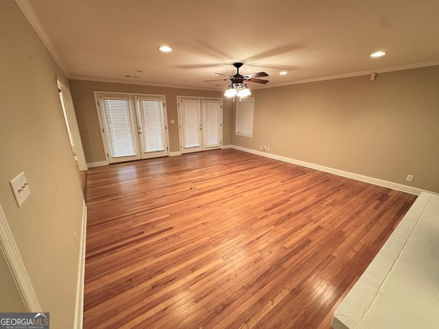 715 Ridgecrest Road, Lagrange, GA 30240