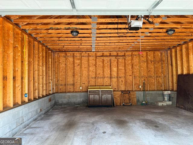 715 Ridgecrest Road, Lagrange, GA 30240
