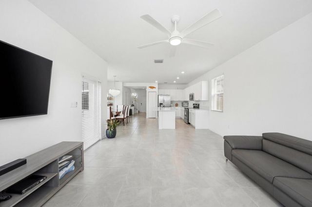 2324 NW 130th Terrace, Miami, FL 33167