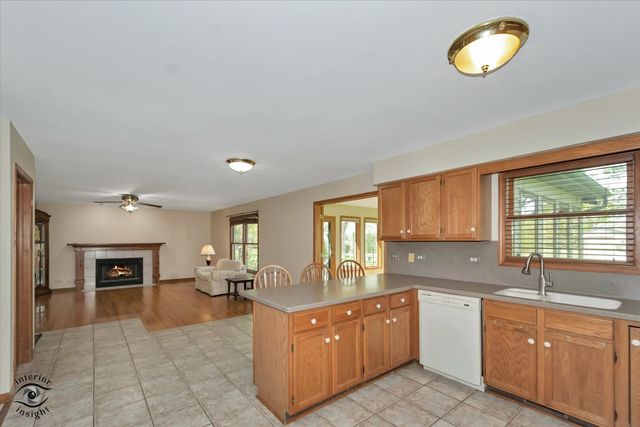 11515 Ellwood Greens Road, Genoa, IL 60135