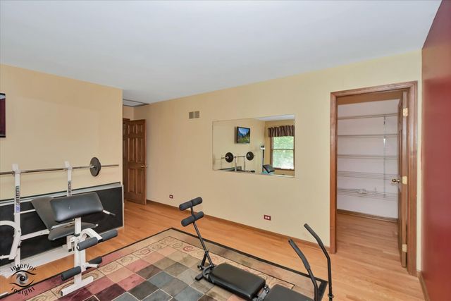 11515 Ellwood Greens Road, Genoa, IL 60135