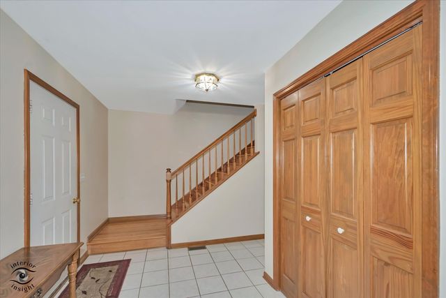 11515 Ellwood Greens Road, Genoa, IL 60135