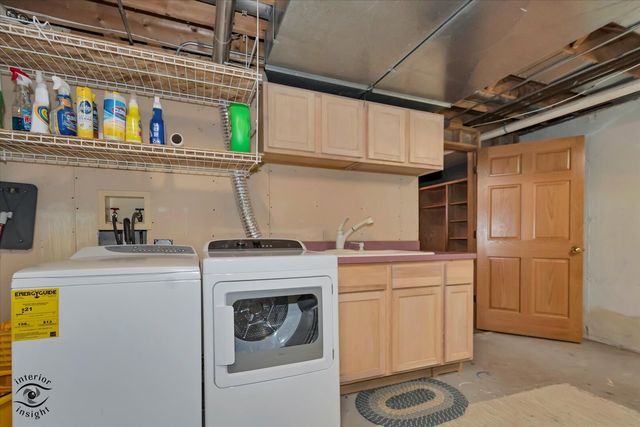 11515 Ellwood Greens Road, Genoa, IL 60135