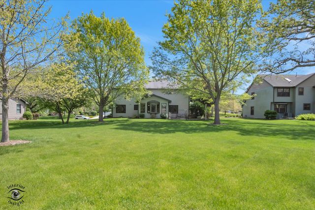 11515 Ellwood Greens Road, Genoa, IL 60135