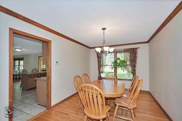11515 Ellwood Greens Road, Genoa, IL 60135
