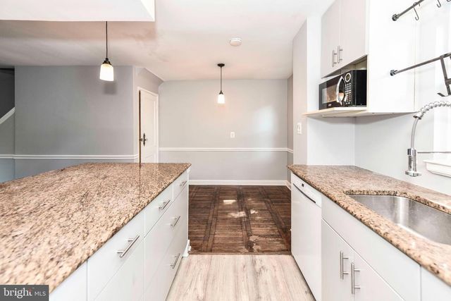 3210 9TH ST S, Arlington, VA 22204