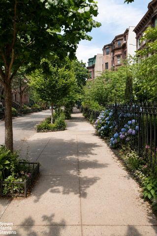 212 LEFFERTS Place, New York City, NY 11238