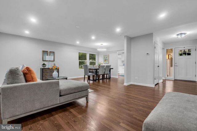 460 SECOND ST, Woodbury Heights, NJ 08097
