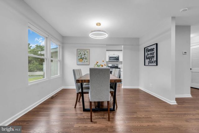 460 SECOND ST, Woodbury Heights, NJ 08097