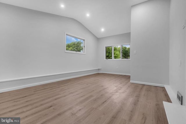 460 SECOND ST, Woodbury Heights, NJ 08097