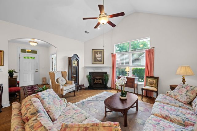 9657 Collier Place, Ooltewah, TN 37363