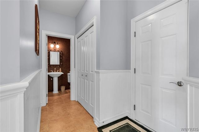 47 Lockhart Circle, Amherst, NY 14228