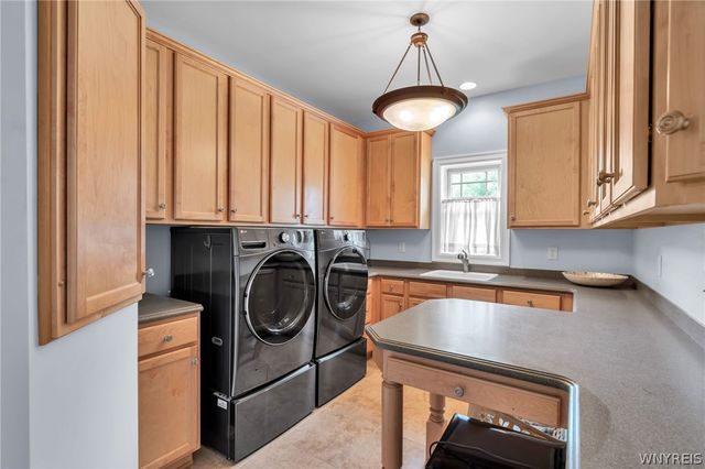 47 Lockhart Circle, Amherst, NY 14228