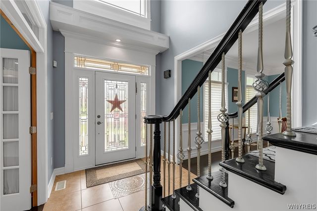 47 Lockhart Circle, Amherst, NY 14228