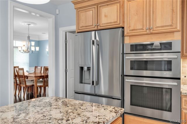 47 Lockhart Circle, Amherst, NY 14228