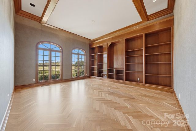 3619 Links Drive NE, Conover, NC 28613