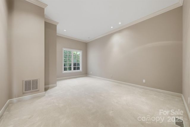 3619 Links Drive NE, Conover, NC 28613