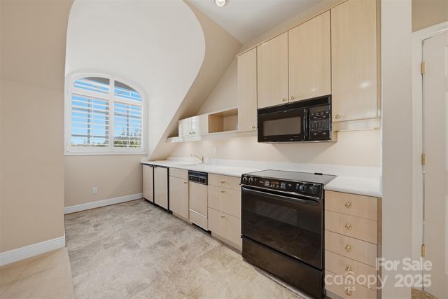 3619 Links Drive NE, Conover, NC 28613