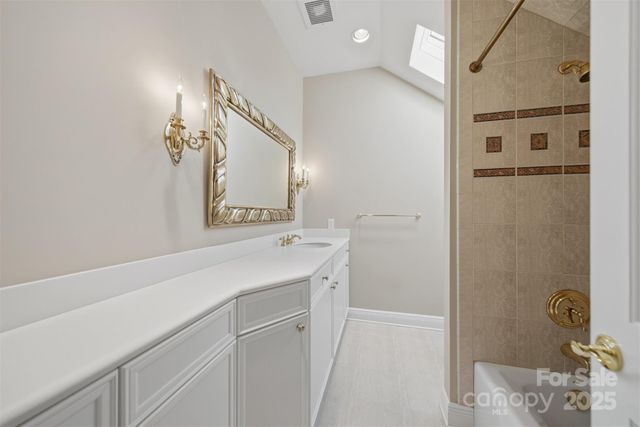 3619 Links Drive NE, Conover, NC 28613