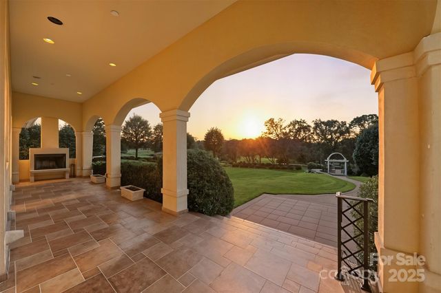 3619 Links Drive NE, Conover, NC 28613