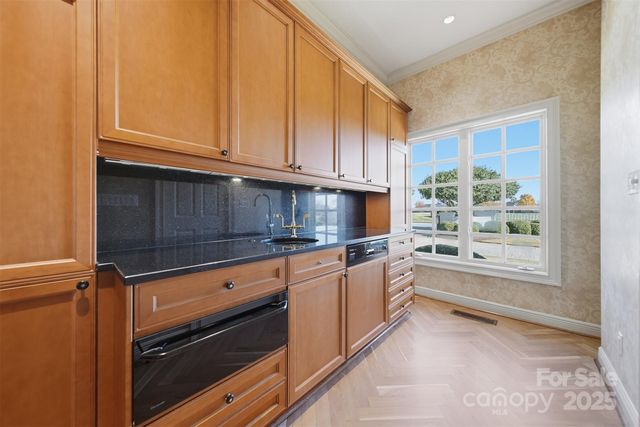 3619 Links Drive NE, Conover, NC 28613