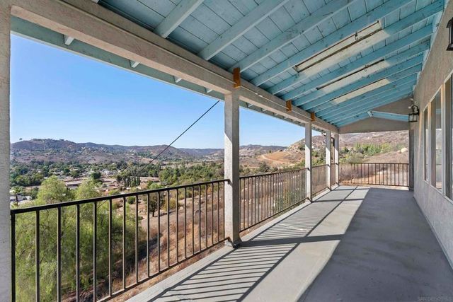 11535 Rocky Ln, Lakeside, CA 92040