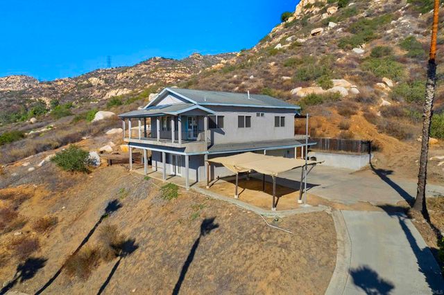 11535 Rocky Ln, Lakeside, CA 92040