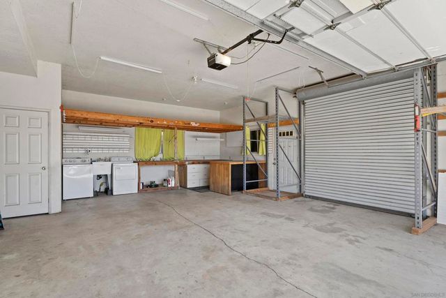 11535 Rocky Ln, Lakeside, CA 92040